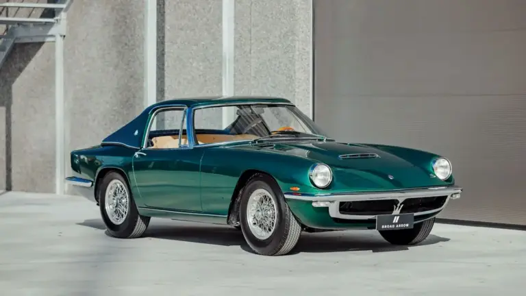 Cumberford desvela que el diseño del Maserati Mistral Spyder de 1966 no es de Frua