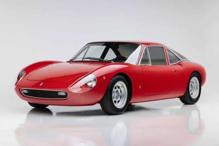 El DeTomaso Vallelunga de 1967 de Nasif Estéfano: uno de los 50 con carrocería Ghia sale a subasta en Bring a Trailer