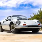Bring a Trailer subasta este Ferrari Dino 246 GTS de 1972 que perteneció a Bill Harrah y tiene 49.000 millas