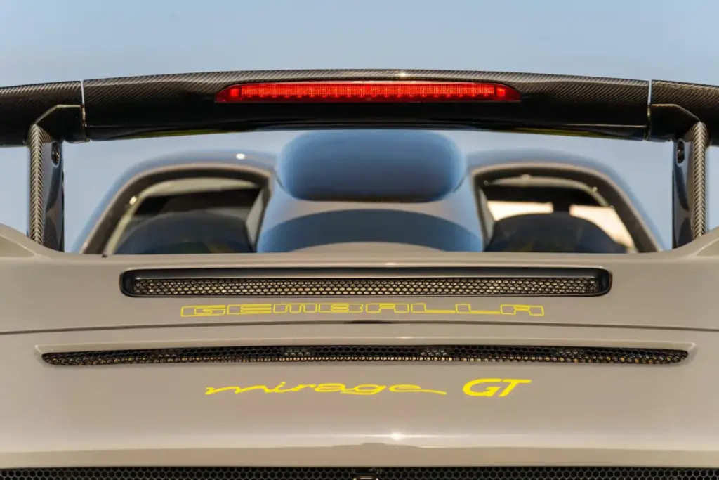 Gemballa Mirage GT: El Porsche Carrera GT más salvaje del que solo fabricaron 25 piezas 26 Motor16 2004 Gemballa Mirage GT Mecum 20 Motor16
