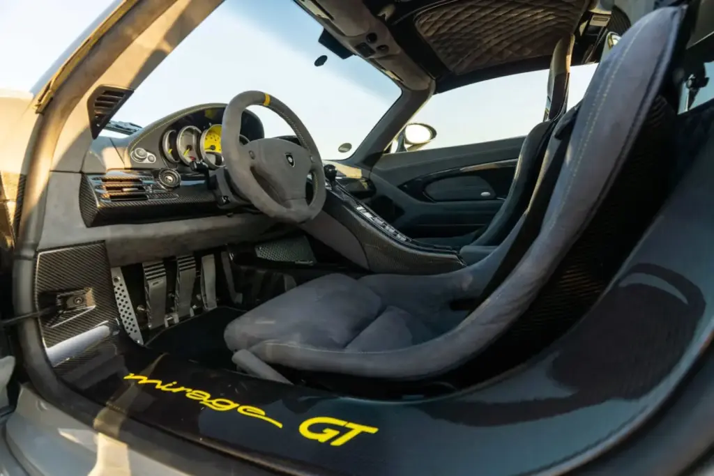 Gemballa Mirage GT: El Porsche Carrera GT más salvaje del que solo fabricaron 25 piezas 2 Motor16 2026 Gemballa Mirage GT. Imagen interior.