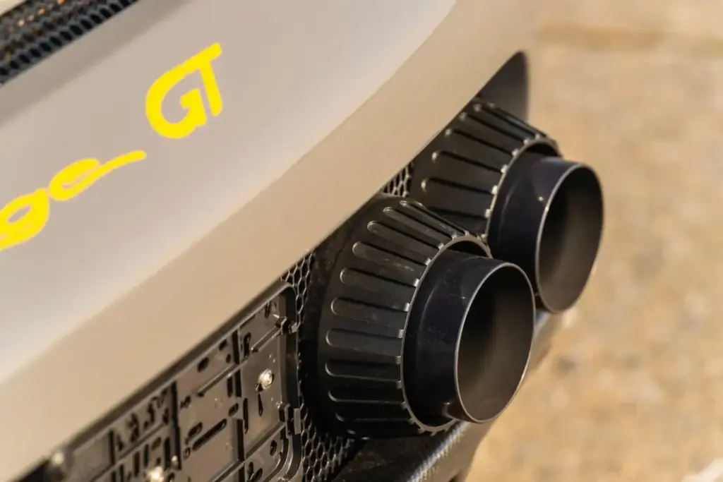 Gemballa Mirage GT: El Porsche Carrera GT más salvaje del que solo fabricaron 25 piezas 29 Motor16 2004 Gemballa Mirage GT Mecum 7 Motor16
