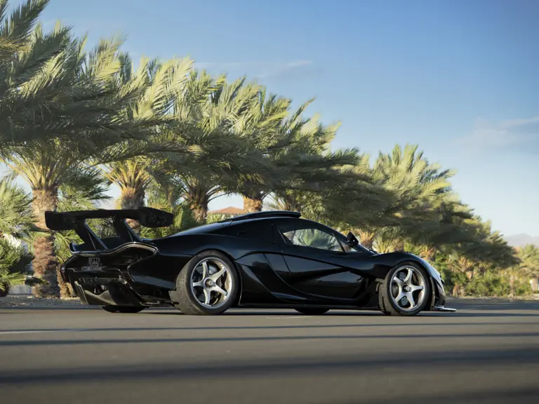 Como este McLaren P1 solo hay cuatro en el mundo y RM Sotheby's lo pone en juego 13 Motor16 2014 McLaren P1 GT Lanzante 10 Motor16