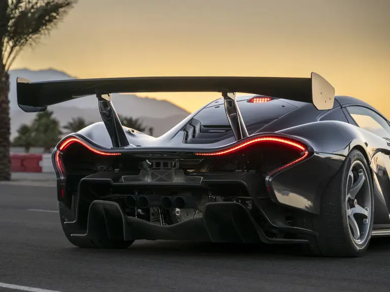 Como este McLaren P1 solo hay cuatro en el mundo y RM Sotheby's lo pone en juego 22 Motor16 2014 McLaren P1 GT Lanzante 12 Motor16