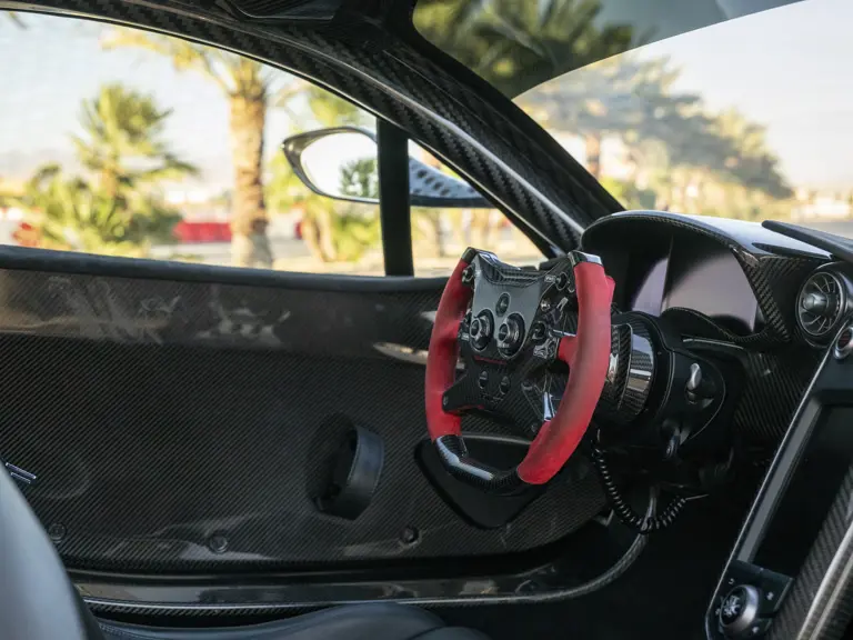 Como este McLaren P1 solo hay cuatro en el mundo y RM Sotheby's lo pone en juego 25 Motor16 2014 McLaren P1 GT Lanzante 2 Motor16