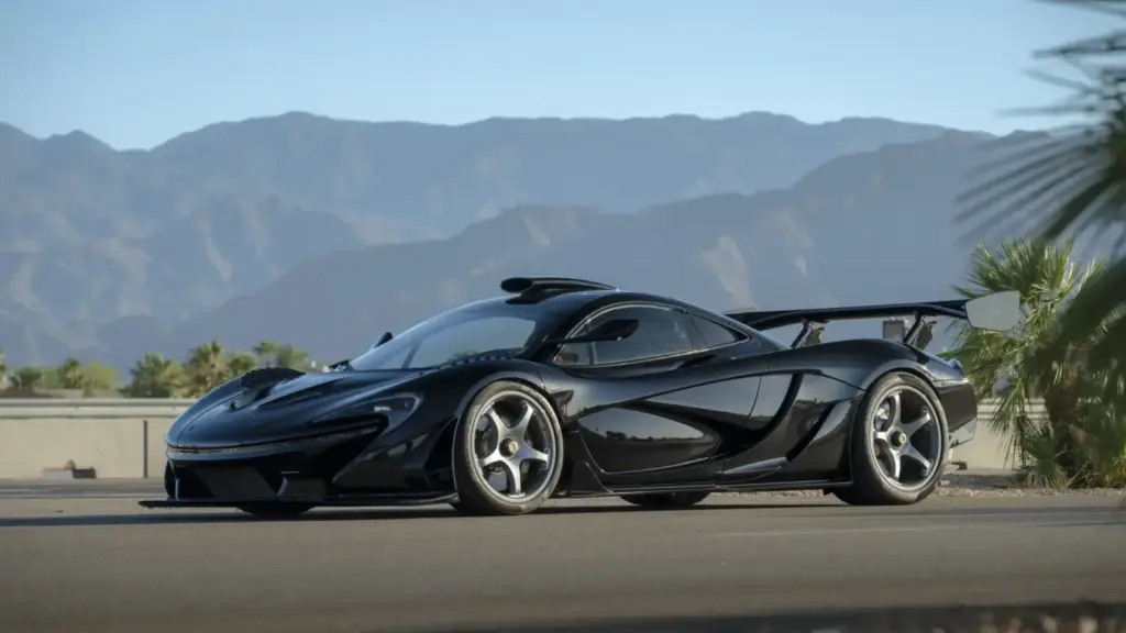 Como este McLaren P1 solo hay cuatro en el mundo y RM Sotheby's lo pone en juego 7 Motor16 2014 McLaren P1 GT Lanzante 26 Motor16