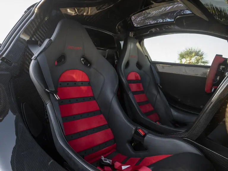 Como este McLaren P1 solo hay cuatro en el mundo y RM Sotheby's lo pone en juego 34 Motor16 2014 McLaren P1 GT Lanzante 30 Motor16