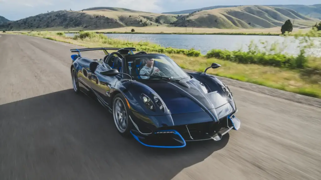 2024 pagani huayra roadster executor manual 1 Motor16