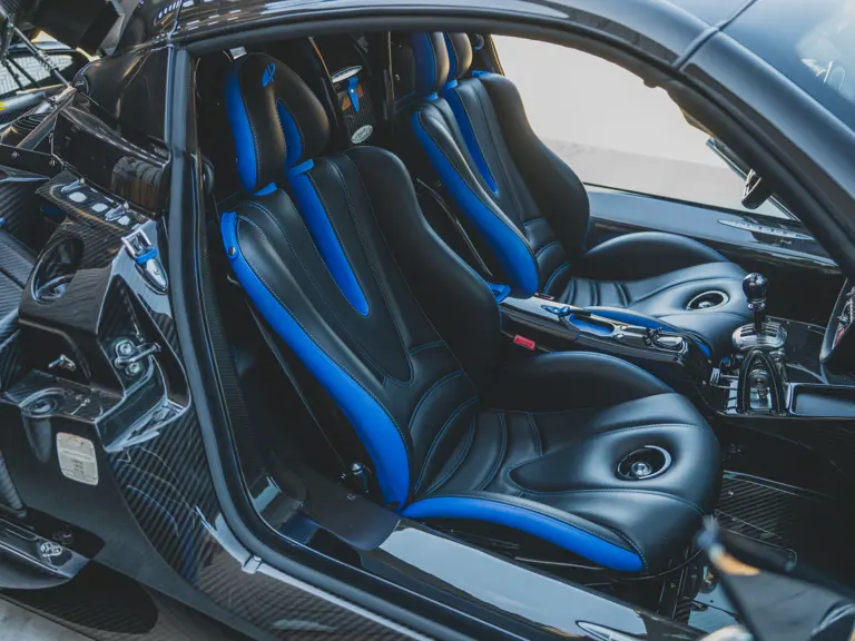 2024 pagani huayra roadster executor manual 15 Motor16