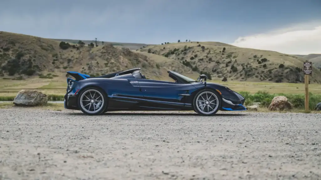 2024 pagani huayra roadster executor manual 25 Motor16