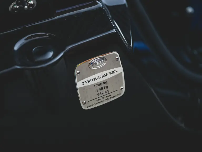 2024 pagani huayra roadster executor manual 30 Motor16