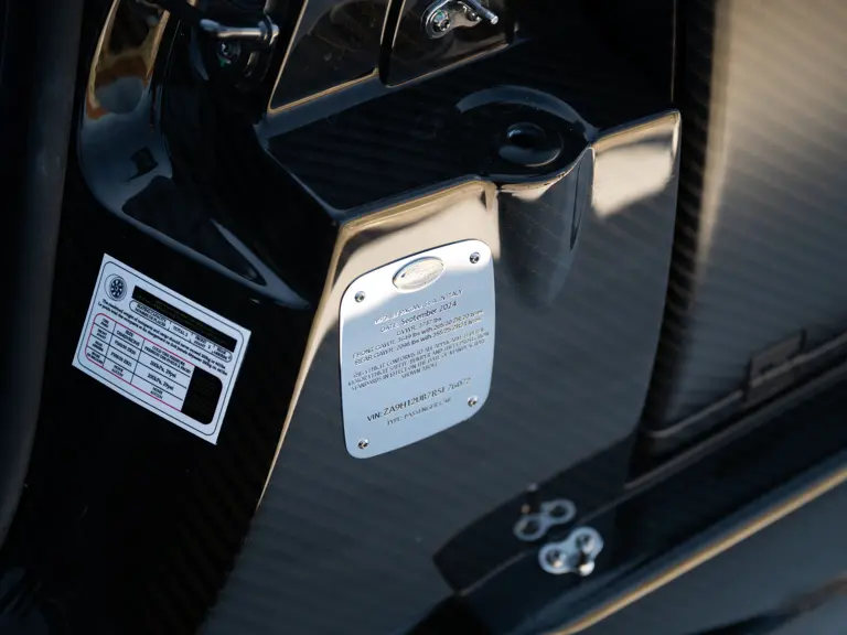2024 pagani huayra roadster executor manual 32 Motor16