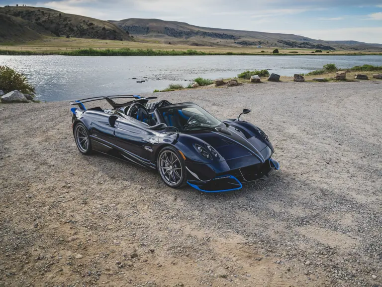 2024 pagani huayra roadster executor manual 33 Motor16