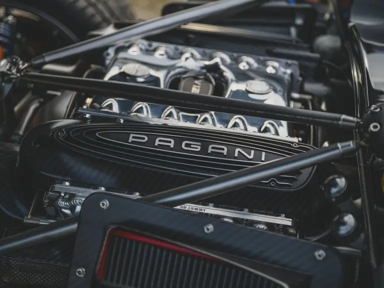 2024 pagani huayra roadster executor manual 36 Motor16