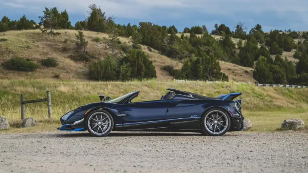 2024 pagani huayra roadster executor manual 37 Motor16