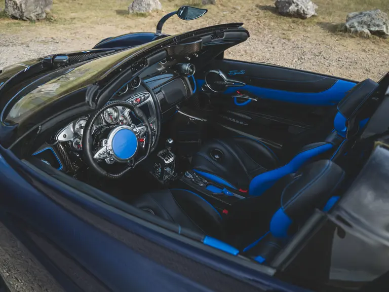 2024 pagani huayra roadster executor manual 45 Motor16