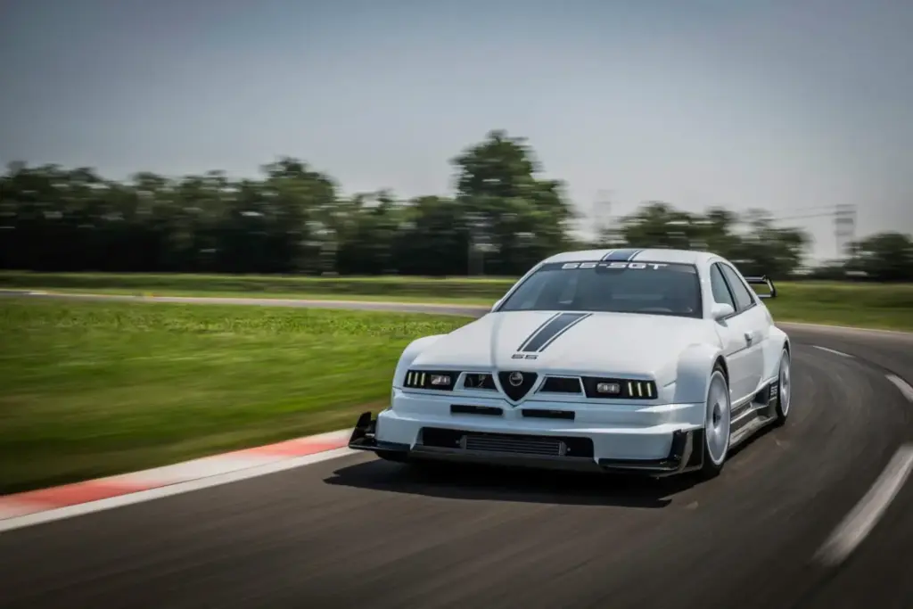 SGT reedita el mítico Alfa Romeo 155 del DTM con esta criatura de la que fabricarán 55 unidades 11 Motor16 2026 55 SGT Alfa Romeo 155 DTM 4 Motor16