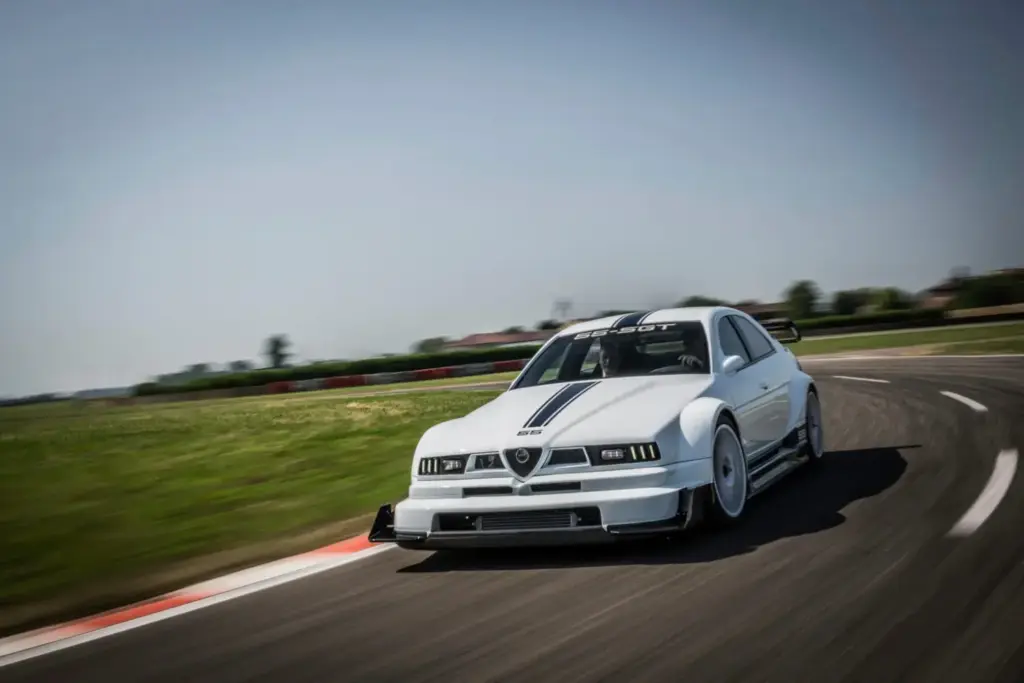 SGT reedita el mítico Alfa Romeo 155 del DTM con esta criatura de la que fabricarán 55 unidades 14 Motor16 2026 55 SGT Alfa Romeo 155 DTM 7 Motor16