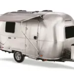 Airstream World Traveler 17RB: la nueva caravana compacta para los más novatos en la materia