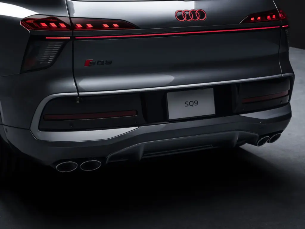 2026 Audi Q9 reveal 19 Motor16