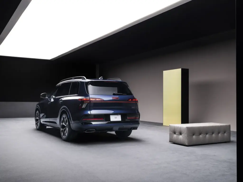 2026 Audi Q9 reveal 2 Motor16