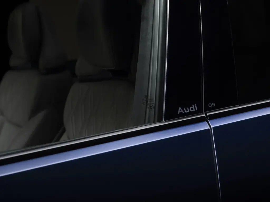2026 Audi Q9 reveal 5 Motor16