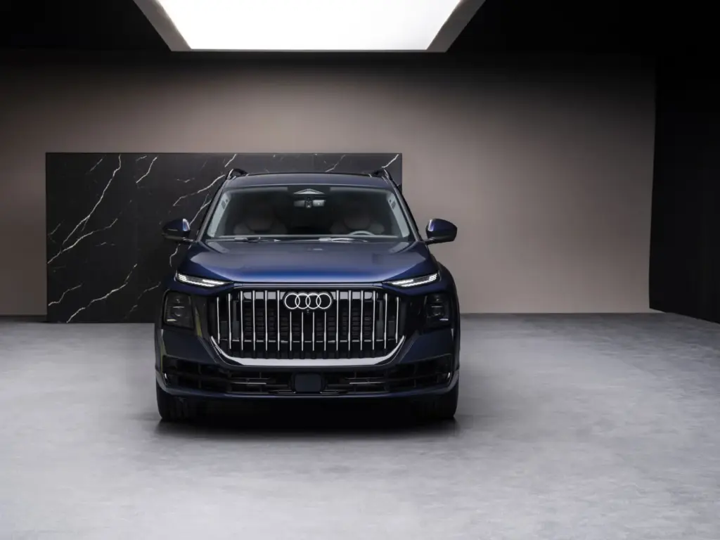 2026 Audi Q9 reveal 70 Motor16
