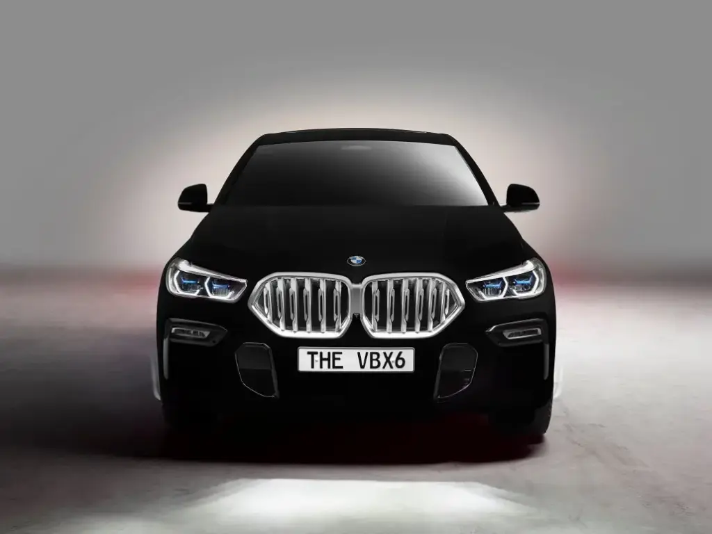 La pintura ultra negra para coches que absorbe la luz y elimina reflejos llega desde China 1 Motor16 2026 BMW X6 Vantablack. Imagen frontal.
