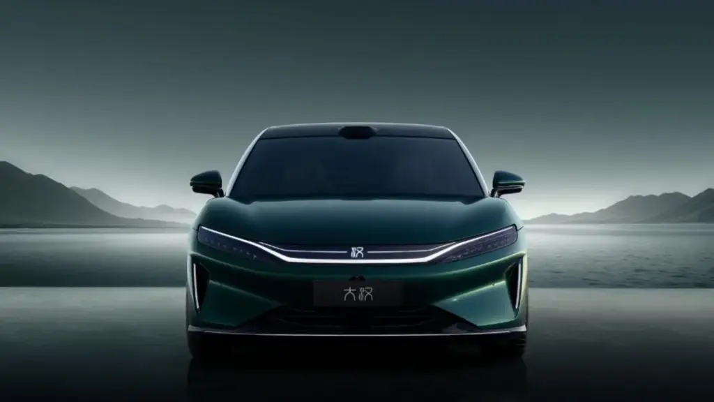 BYD Da Han: El buque insignia de su gama Dynasty deja en evidencia a un EQS por menos de 30.000 euros 3 Motor16 2026 BYD Da Han. Imagen frontal.