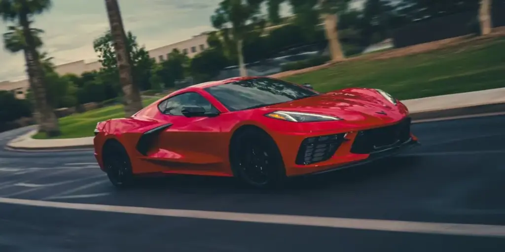 Corvette Stingray: La fórmula más barata para superar la barrera de los 300 km/h 6 Motor16 2026 Chevrolet Corvette Stingray 1 Motor16