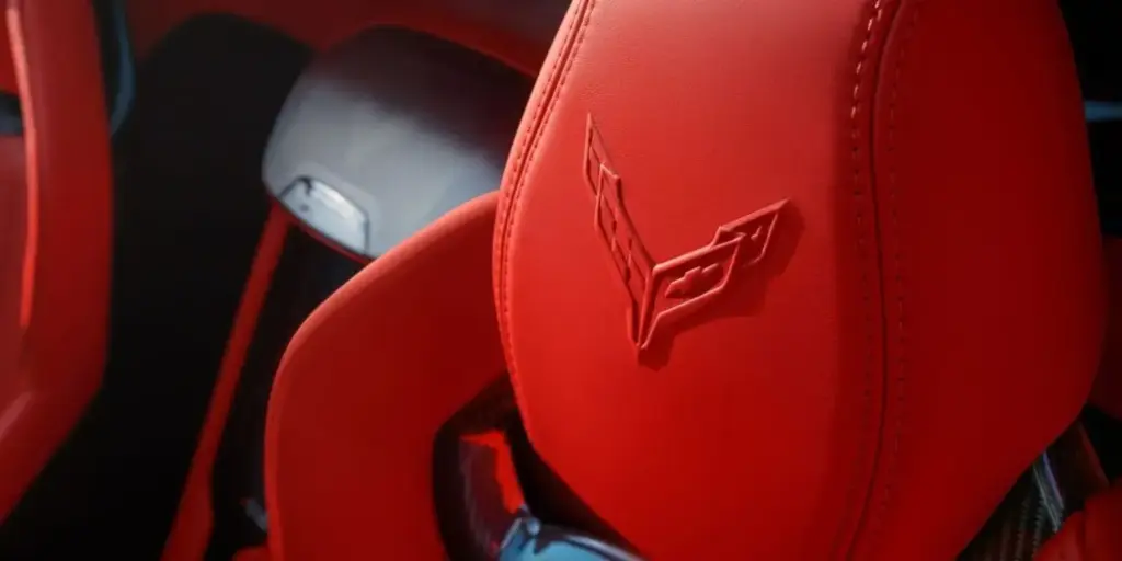 Corvette Stingray: La fórmula más barata para superar la barrera de los 300 km/h 13 Motor16 2026 Chevrolet Corvette Stingray 11 Motor16