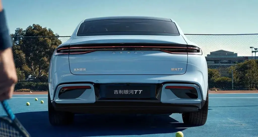 Geely Galaxy TT: la berlina eléctrica que promete dar de qué hablar en China… Y fuera 13 Motor16 2026 Geely Galaxy TT 17 Motor16