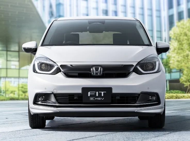 El Honda Jazz que soñaba con ser Civic Type R existe y lo firma el especialista Mugen 4 Motor16 2026 Honda Fit Jazz accesorios 9 Motor16