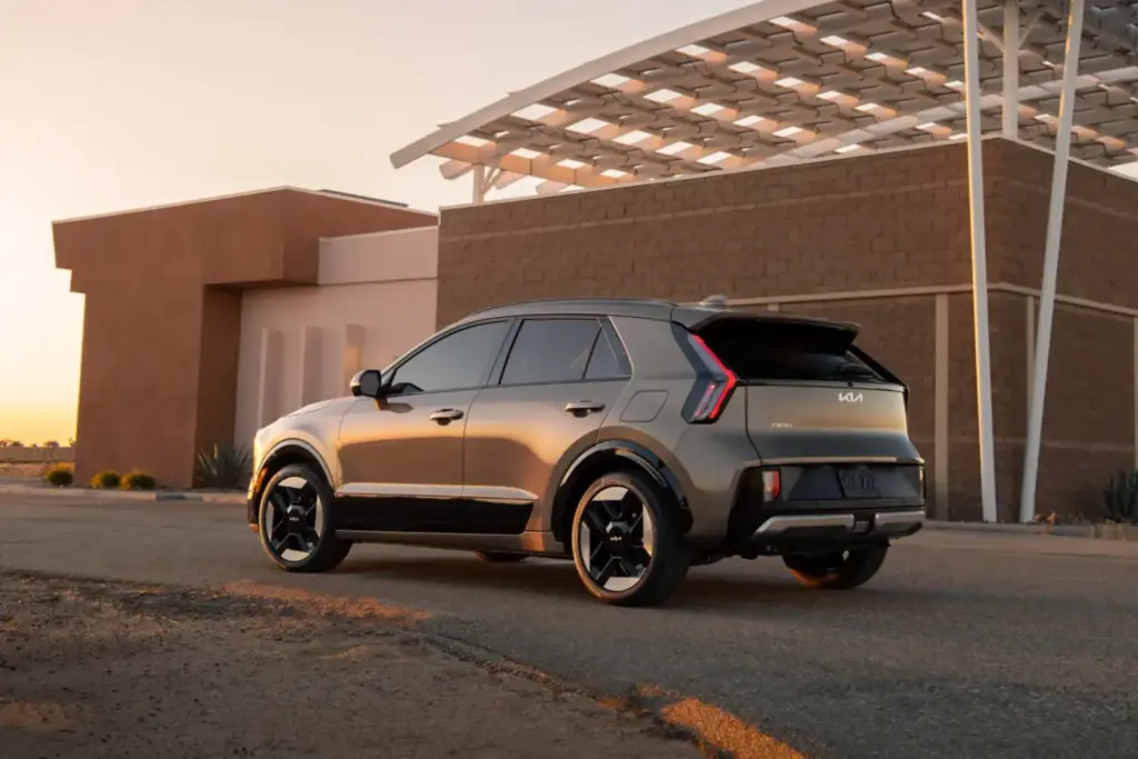 El actualizado Kia Niro cruza el océano para venderse en EE.UU. sin sorpresas aparentes 7 Motor16 2026 Kia Niro HEV USA 14 Motor16
