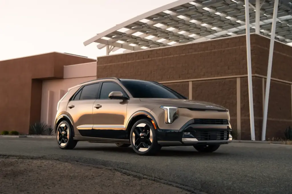 El actualizado Kia Niro cruza el océano para venderse en EE.UU. sin sorpresas aparentes 6 Motor16 2026 Kia Niro HEV USA 19 Motor16