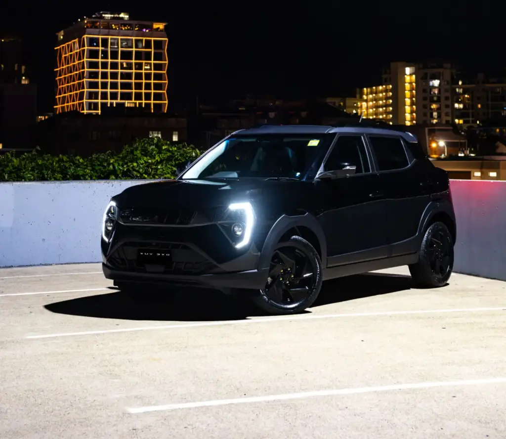2026 Mahindra XUV 3XO Black Edition 11 Motor16