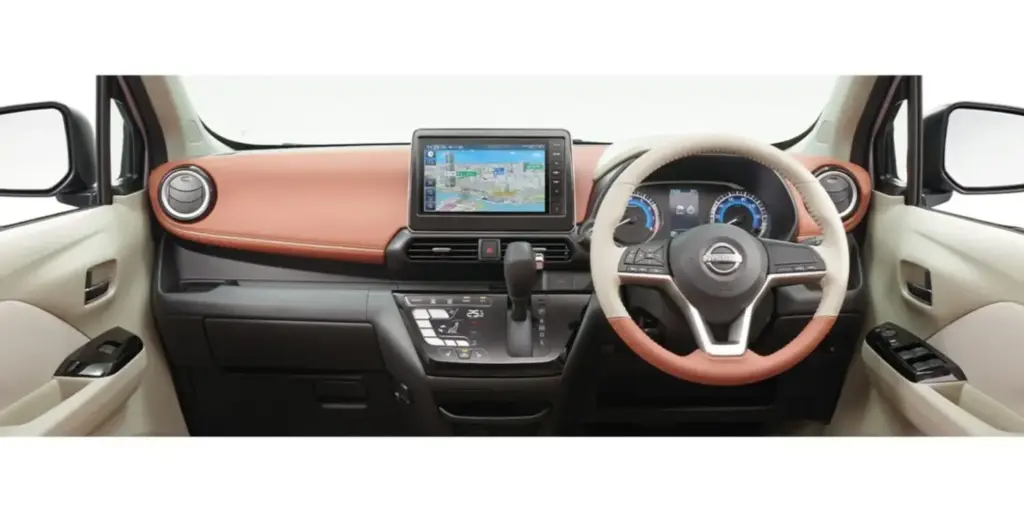 Nissan Dayz: El kei car de 8.000 euros que en Japón ponen más guapo y más seguro 18 Motor16 2026 Nissan Dayz Japon 15 Motor16