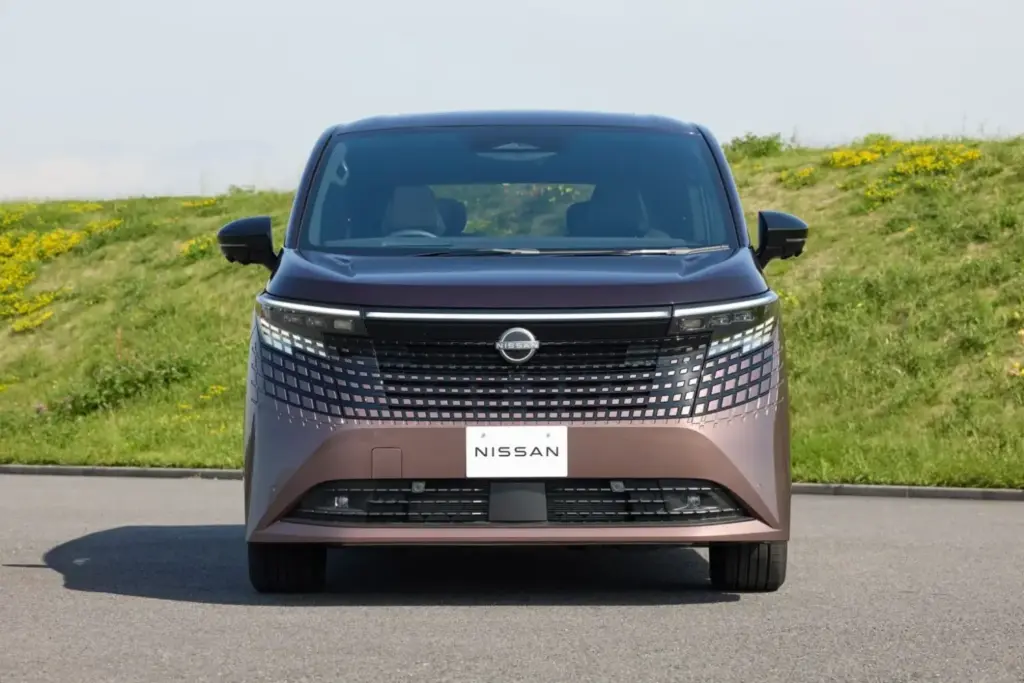 2026 Nissan Elgrand Japon 29 Motor16
