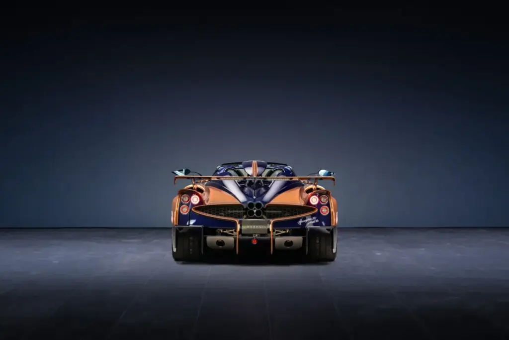 Horacio Pagani construye el Huayra que hubiera creado Leonardo Da Vinci por su 70 cumpleaños 7 Motor16 2026 Pagani Huayra 70 Derecho 5 Motor16