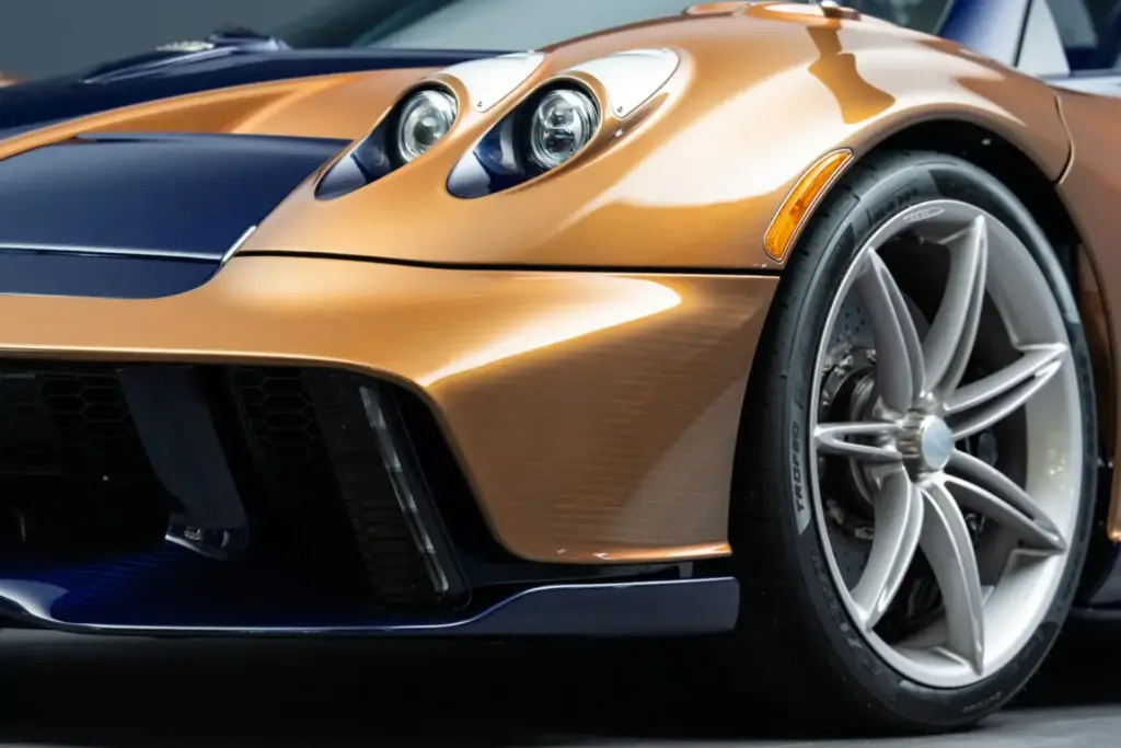 Horacio Pagani construye el Huayra que hubiera creado Leonardo Da Vinci por su 70 cumpleaños 8 Motor16 2026 Pagani Huayra 70 Derecho 7 Motor16