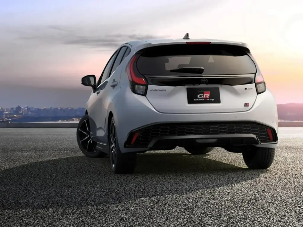 2026 Toyota Aqua GR Sport 2 Motor16