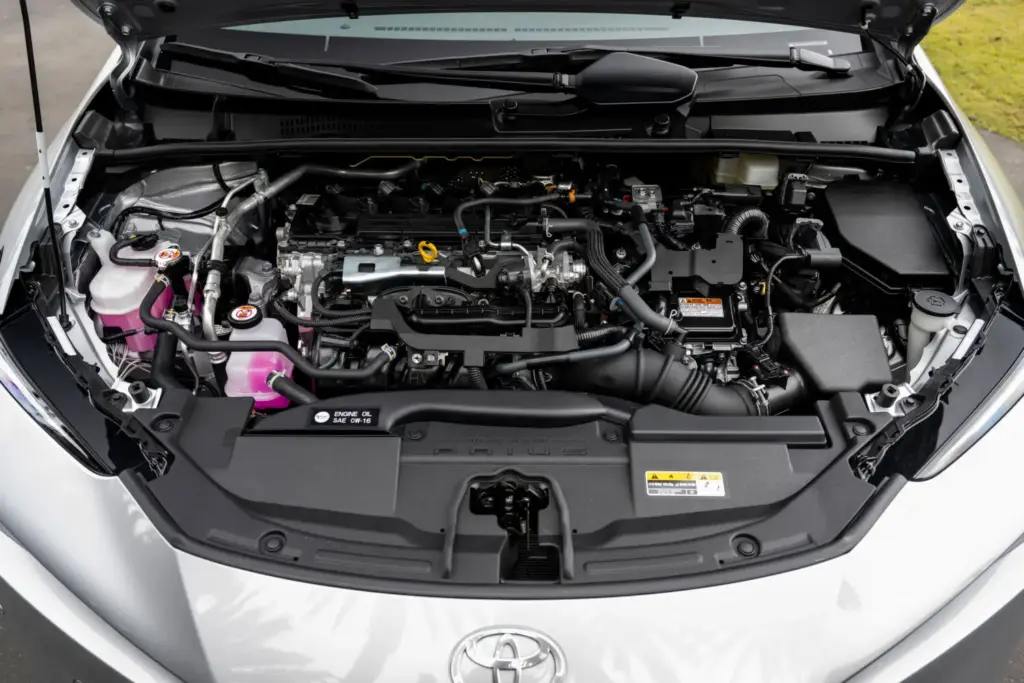 Toyota actualiza el Prius que vende al otro lado del charco para evitar el desastre 15 Motor16 2026 Toyota Prius USA 1 Motor16