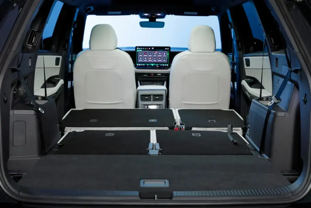 2026 Volkswagen Atlas USA 3 Motor16