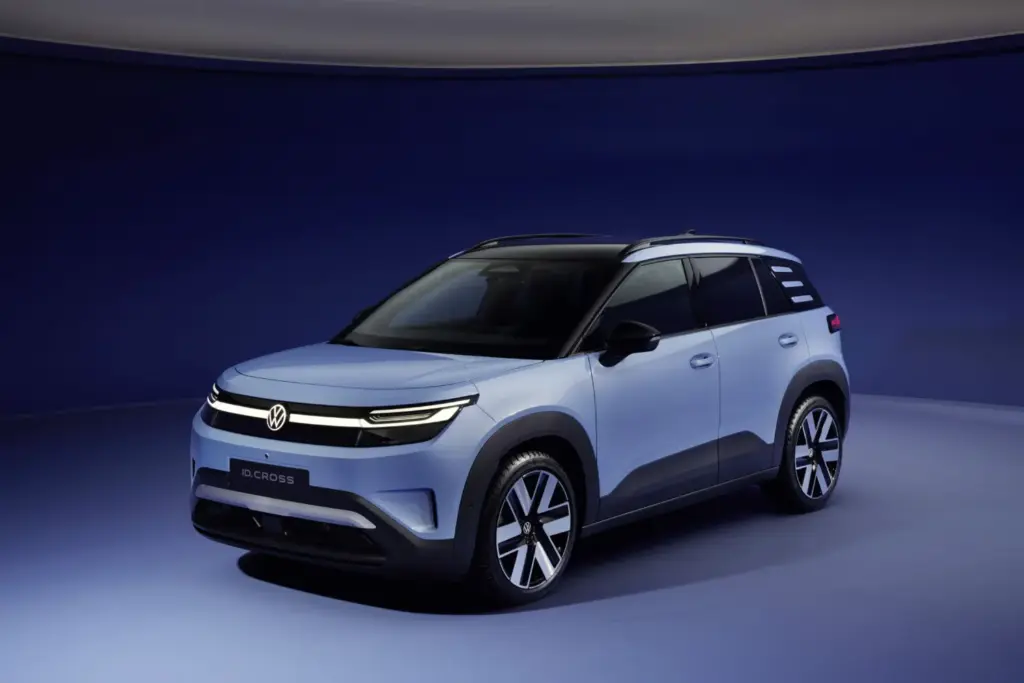 Volkswagen ID. Cross: El SUV eléctrico y ‘Made in Spain’ que está llamado al éxito 6 Motor16 2026 Volkswagen id cross azul 1 Motor16