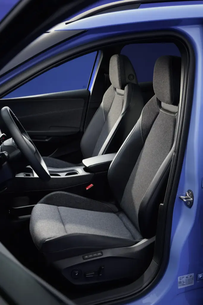 Volkswagen ID. Cross: El SUV eléctrico y ‘Made in Spain’ que está llamado al éxito 14 Motor16 2026 Volkswagen id cross azul 10 Motor16