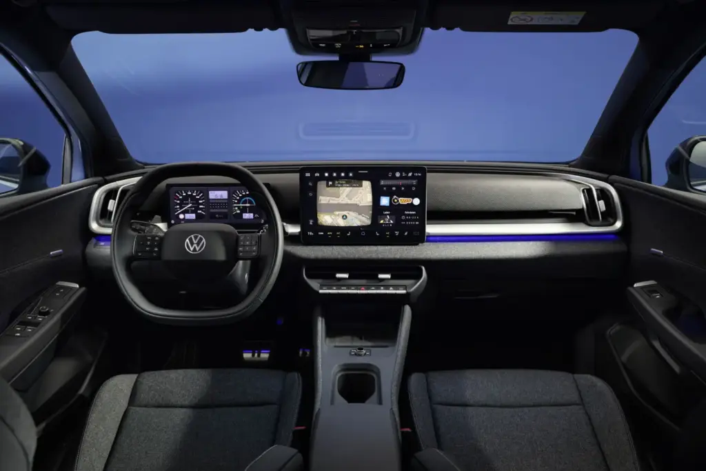 Volkswagen ID. Cross: El SUV eléctrico y ‘Made in Spain’ que está llamado al éxito 9 Motor16 2026 Volkswagen id cross azul 6 Motor16
