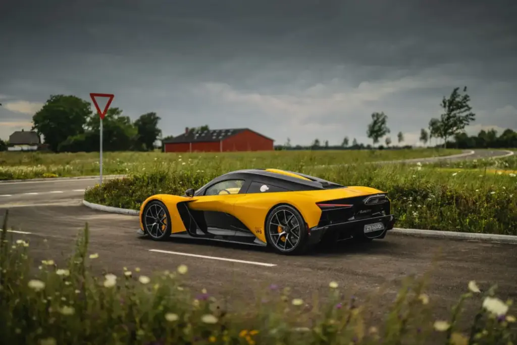 Zenvo Aurora: el hiperdeportivo cuyo V12 promete cortar la respiración 7 Motor16 2026 Zenvo Aurora Tur 2 Motor16