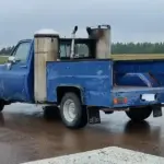 El coche que funciona con leña acaba de batir un récord de velocidad: 125 km/h
