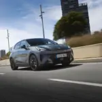 Plus: El CUPRA Raval de acceso con 328 kilómetros de autonomía y desde 25.000 euros