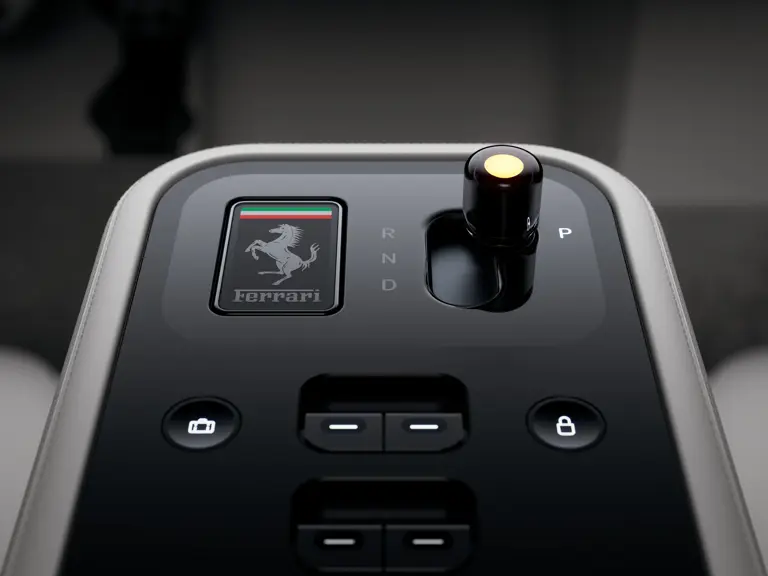 2026 ferrari luce 001 subasta 4 Motor16